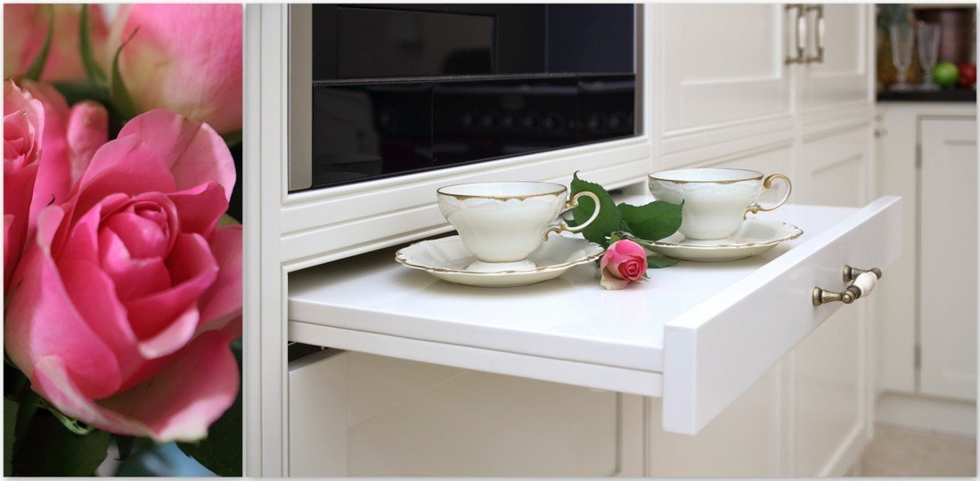 Fitted bespoke kitchen wooden furniture, custom English kitchens, traditional kitchens, Provencal kitchens - wooden windows and cups